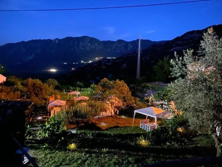 Люкс-шатры Sotonici Village Glamping Вирпазар-40