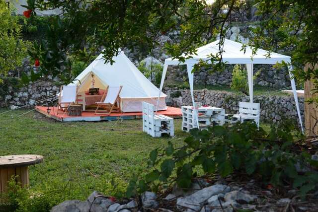 Люкс-шатры Sotonici Village Glamping Вирпазар-3