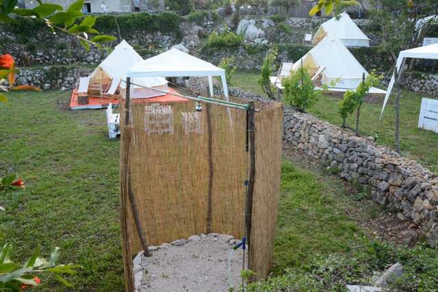 Люкс-шатры Sotonici Village Glamping Вирпазар-29